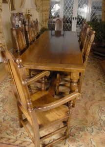 Anglais rustique Réfectoire de table et chaises Mary William Set
