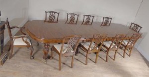Chaises XL Anglais Acajou Table de salle à manger Victorienne & Set Chippendale