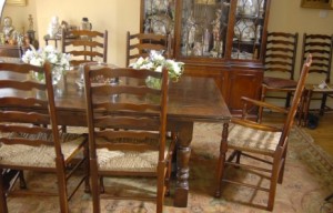 Chêne pédonculé Réfectoire Table & Ladderback président Dining Set