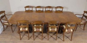 Regency Noyer Table à manger & 10 William IV Chaises Ensemble