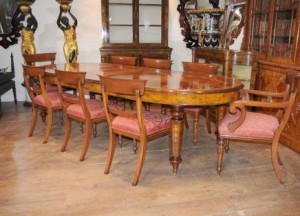Table de salle à manger victorienne William IV Chaises Ensemble de noix 