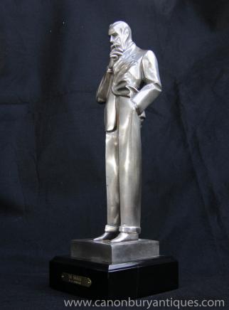 Art Déco Bronze The Smoker Homme Statue par JC Leyendecker