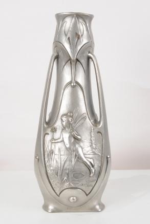Art Nouveau Bronze Cherub Urn par Garnier Vase fées Fées