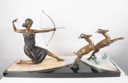 Art Nouveau Bronze Diana Hunter par Menneville Gazelles