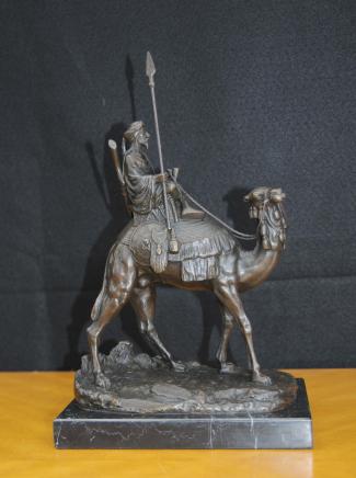 Bronze français casting arabe Camel Signé Leonard