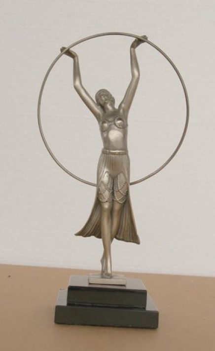 Charles Sykes Art Déco Bronze Fille Hoop