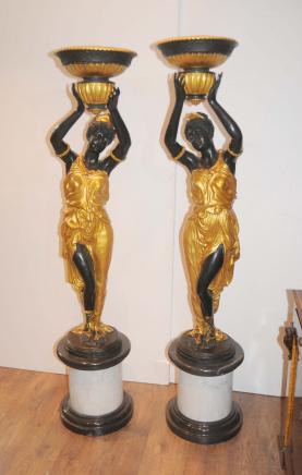 Paire Bronze italien Nègre Statues torchères signée