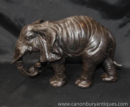 Bronze African Elephant Statue coulée Art tribal