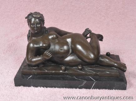 Bronze Botero Figurine Rubenesque Femme nue Statue Signée