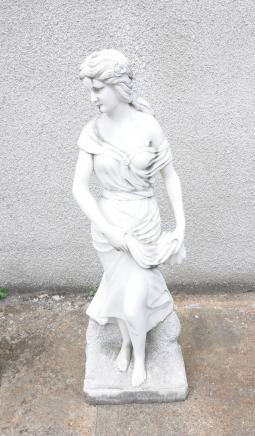 Lifesize marbre italien sculpté Maiden Rossi