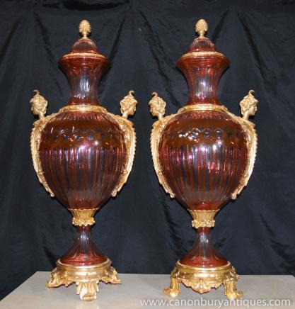 Paire française Empire Cut verre doré au mercure Vases Urnes