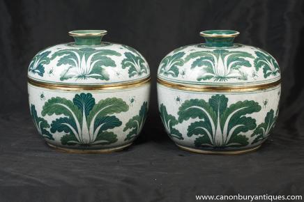 Paire porcelaine chinoise Ming Vert Blanc à couvercle Pots Urnes
