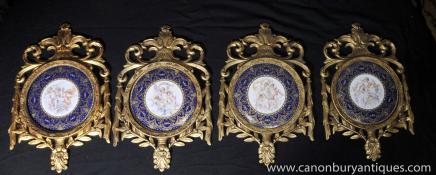 Réglez Quatre cadre français porcelaine de Sèvres Chérubin plaques en bois doré
