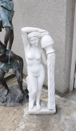 Sculpté à la main italienne Venus Femme Eau Maiden Scuplture