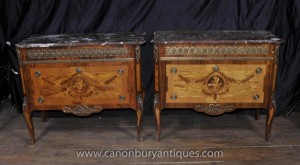 Paire Empire anciennes coffres Commodes Chérubin Inlay