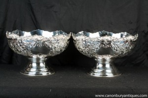Paire Rococo Silver Plate bols à punch Planters Van Bergh NY