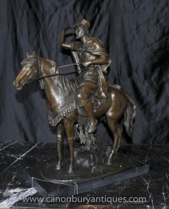 Français Bronze arabes à cheval Signé F Palutrot Cheval Statue Castings