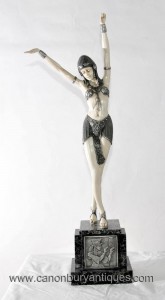 Art Déco Étain Bronze Starfish égyptienne Dancer Statue par Chiparus