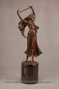 Français Bronze Femme Épée Swallower Exotique Dancer Figurine