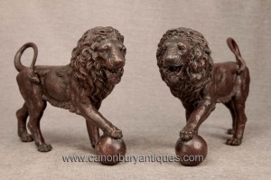 Pair italienne Medici Bronze Lions Lion Statue Gatekeeper