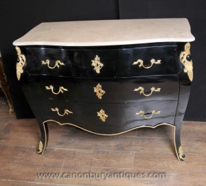 Empire français laque noire Bombe Commode Commode