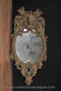 Miroirs Antique français Louis XVI doré miroir ovale sculpté