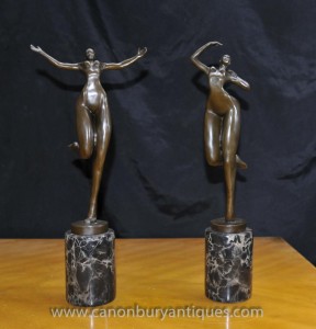 Paire modernistes figurines de bronze Signé Juno art abstrait