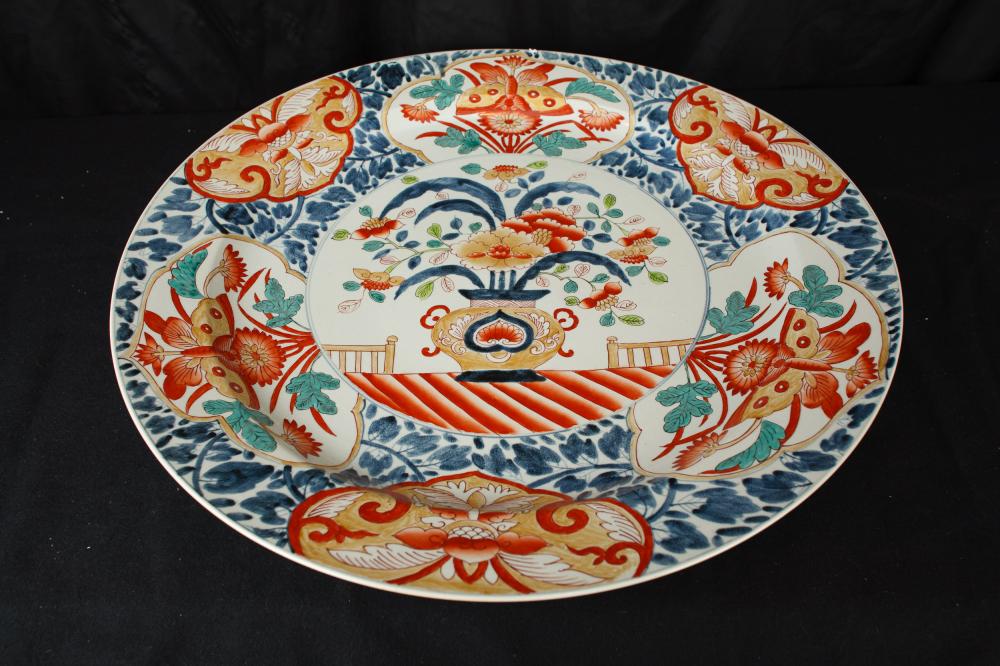 Grand chinoise en porcelaine Imari Plate Plaque Plat Poterie Chine