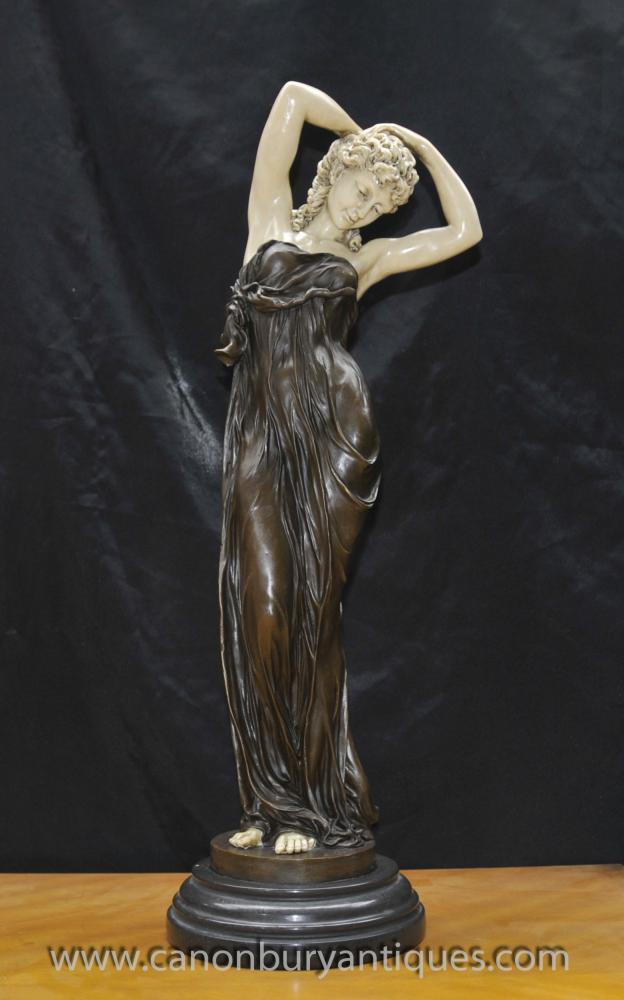 Art Deco Bronze Séduisante femme Figurine En Gory