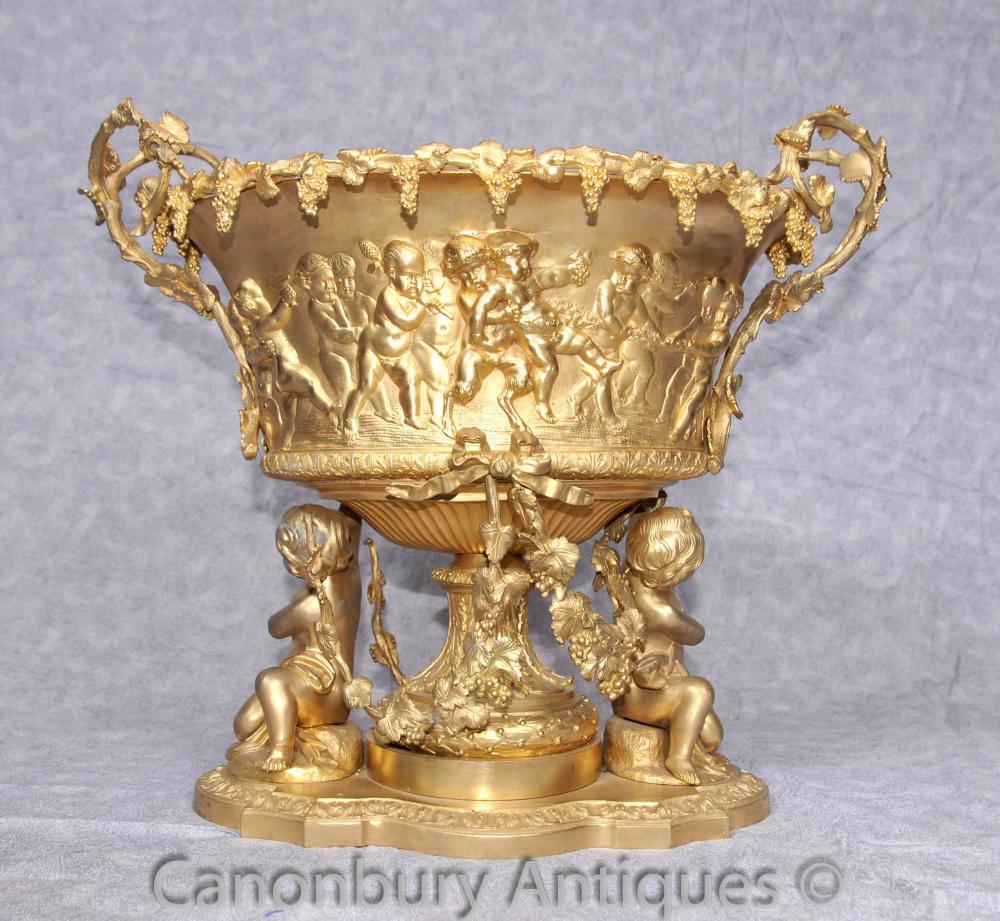 Louis XVI Ormolu Soupière Centrepiece Cherub Planteur français Interiors