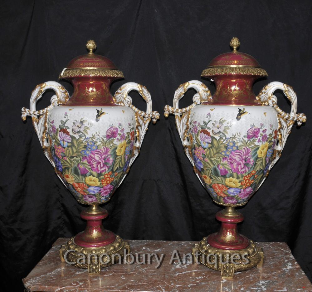 Paire Big Sevres Porcelaine Urnes Tropical Gerbe Vases français