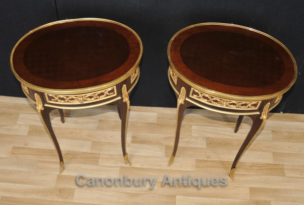 Paire française Empire Oval Side Tables Cocktail Table Marqueterie Inlay