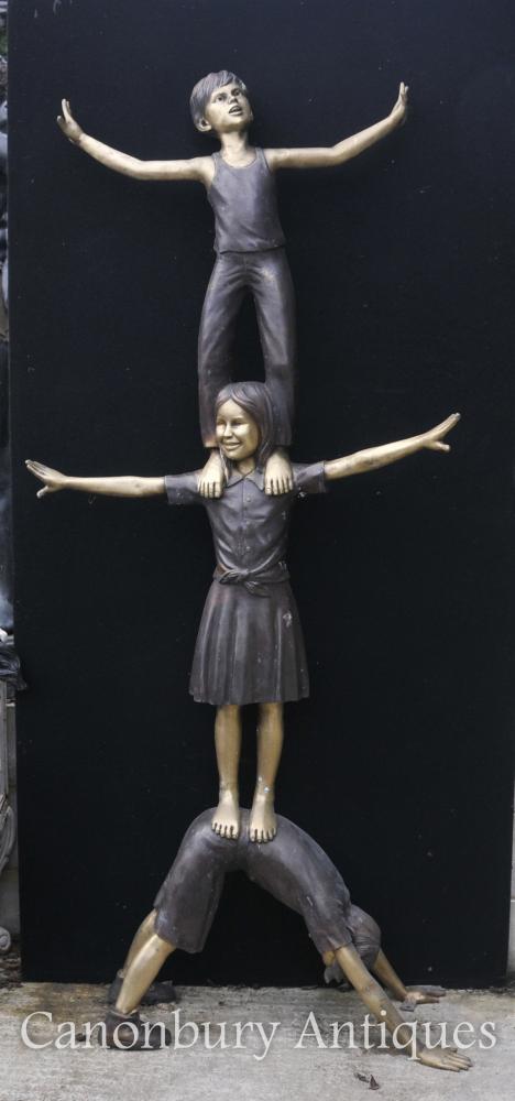 XL Lifesize Bronze Statue Trois enfants Acrobatie Garden Sculpture