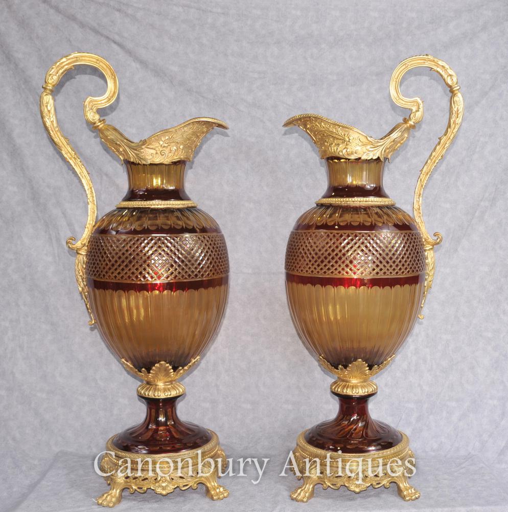 Paire d'Empire françaises Urnes en verre taillé Vases Classique Campana Planter