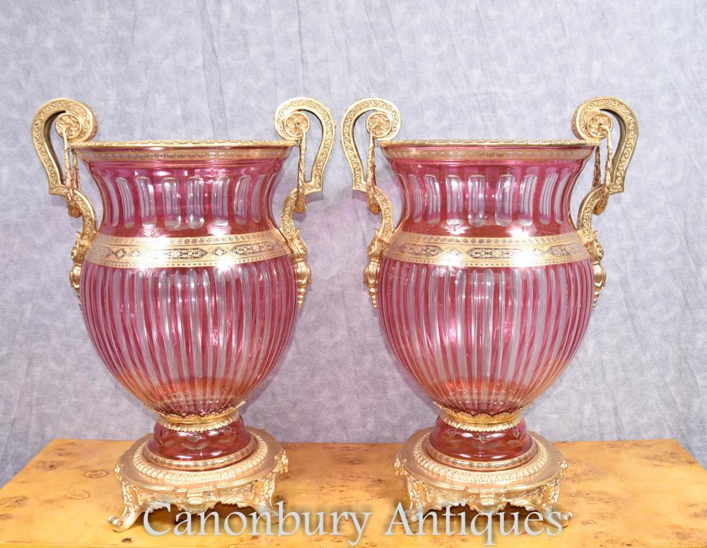 Paire Louis XIV Couper Verre Bulbous Urnes Vases Ormolu Fixtures