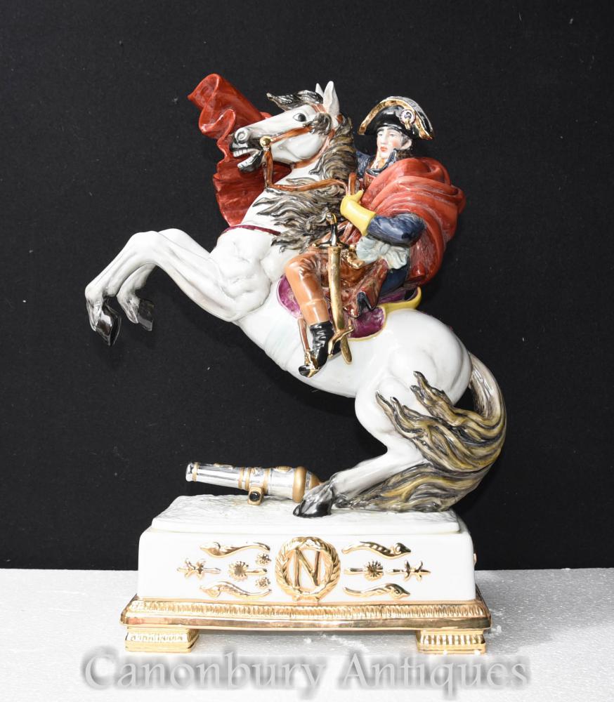 Figurine Statue allemande à la statue de Napoléon à cheval