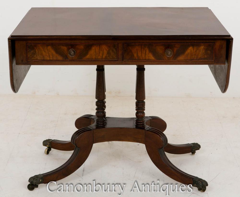 Regency Mahogany Canapé Table d'Appoint Circa 1800