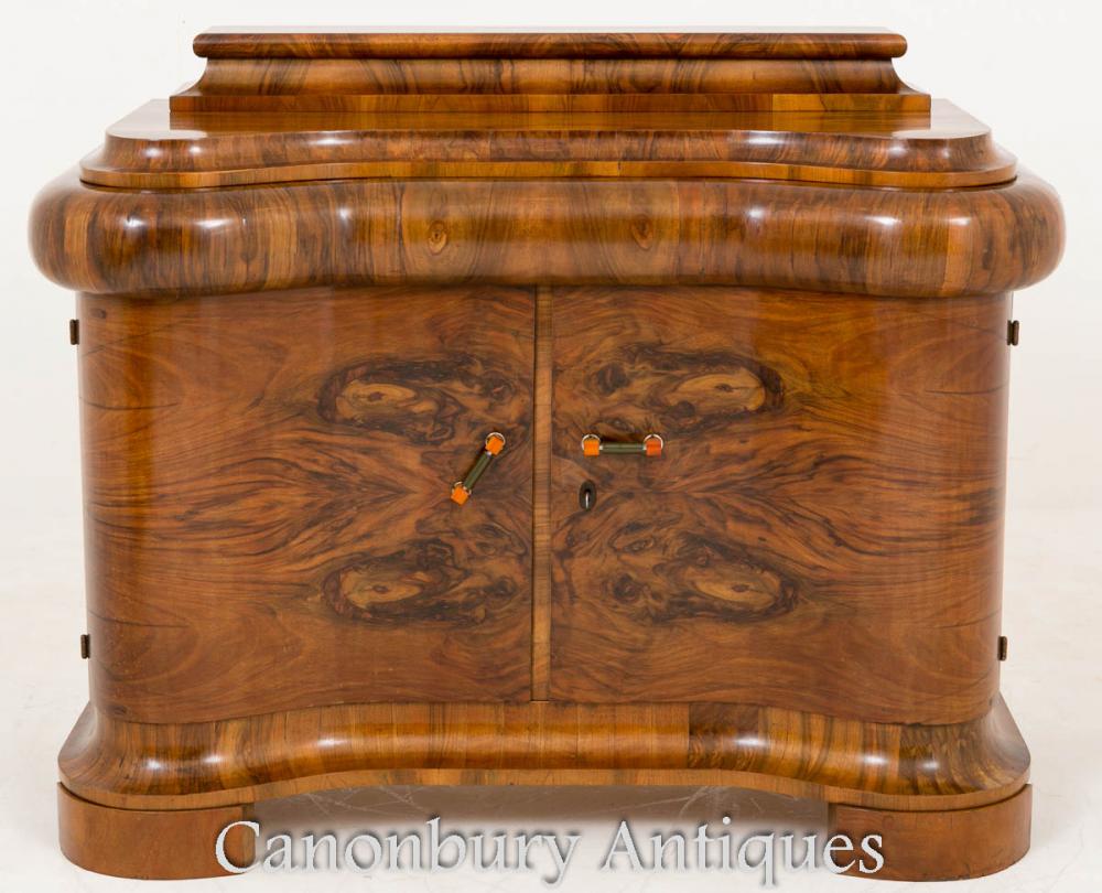 Coffre Art Déco en Noyer, France 1930Coffre Art Déco en Noyer, France 1930