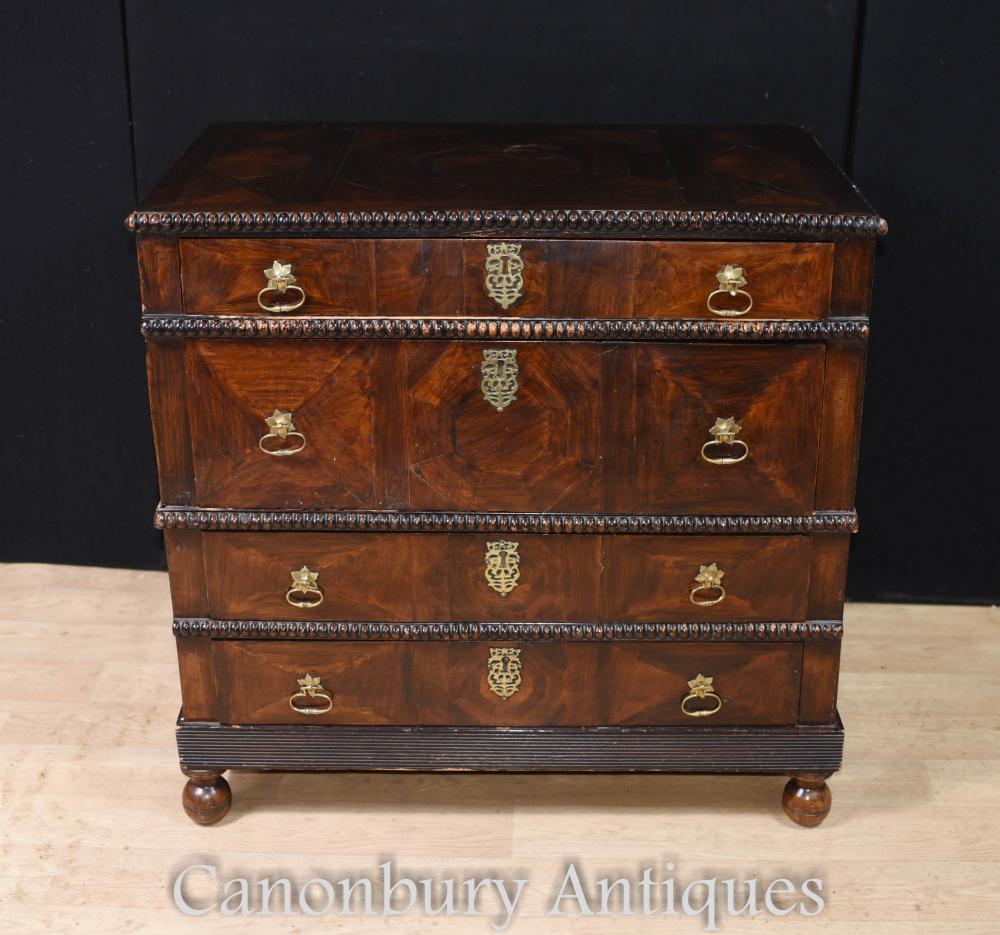 Commode Antique Coromandel Portugaise Vers 1690