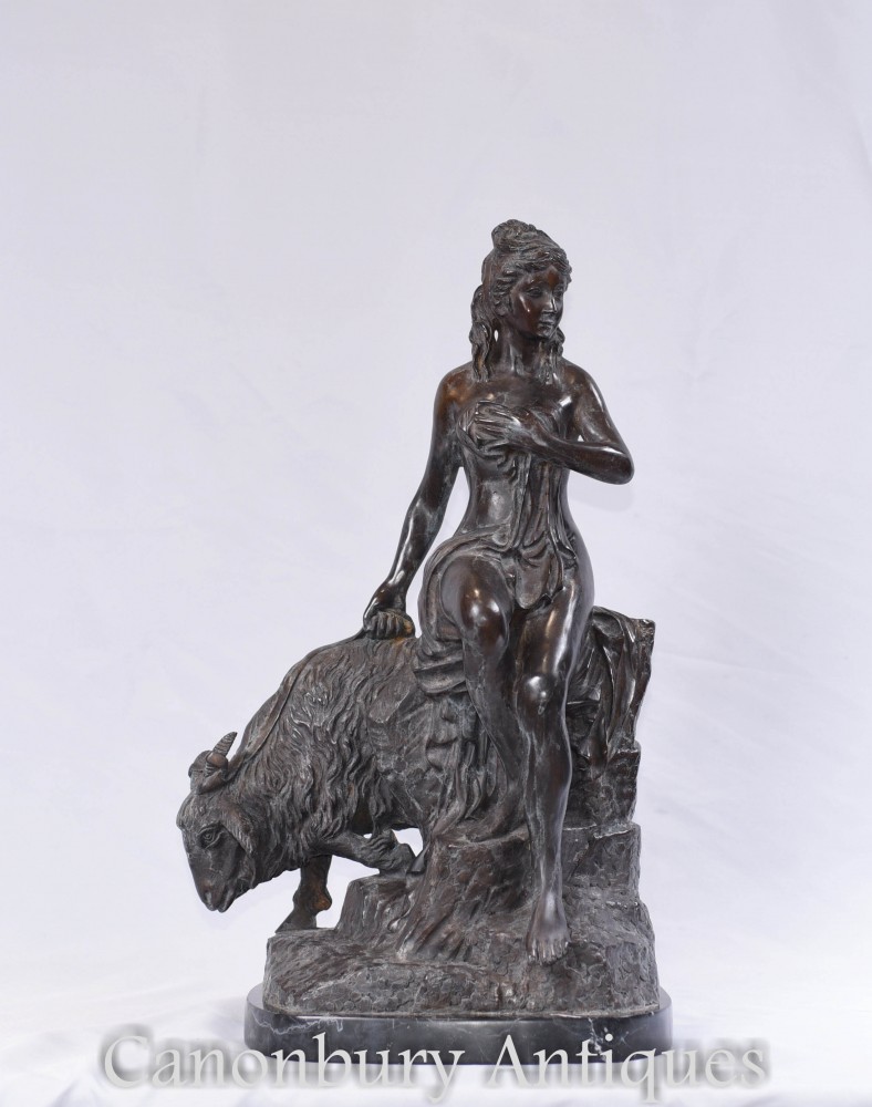 Bronze statue classique de jeune fille - Sculpture Figurine Chèvre italienne