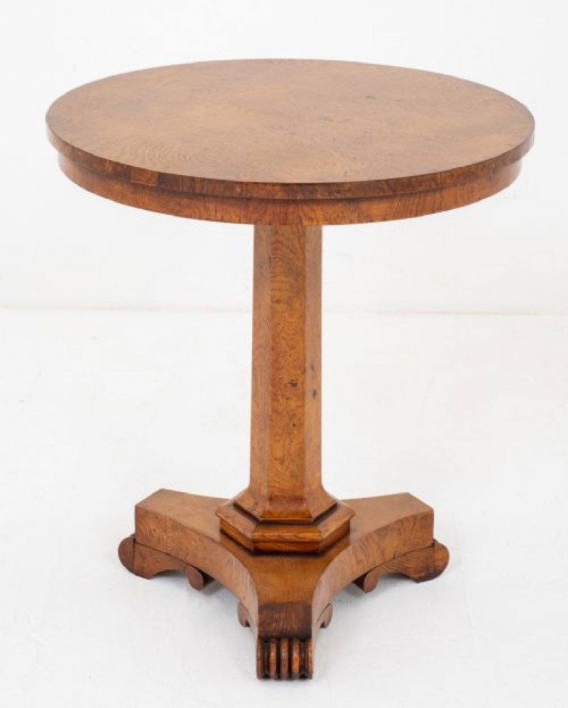 Guillaume IV, Côté Table - Burr Oak guéridons