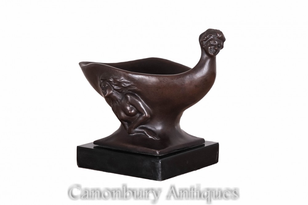 Urne Classique En Bronze Français - Plat Enfant Bateau De Secours Adonis