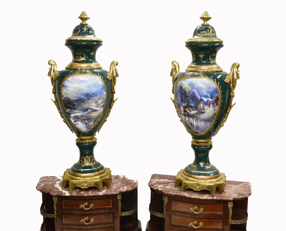 Paire Vases Porcelaine Dresde Urnes Poterie Allemande