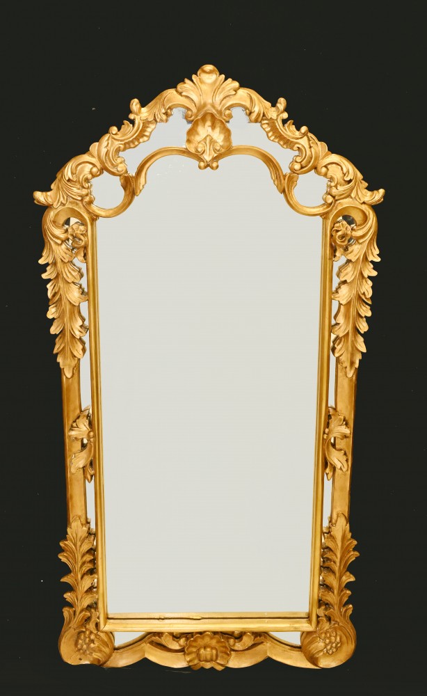 Miroir de jumeau doré rococo français avec cadre floral en verre