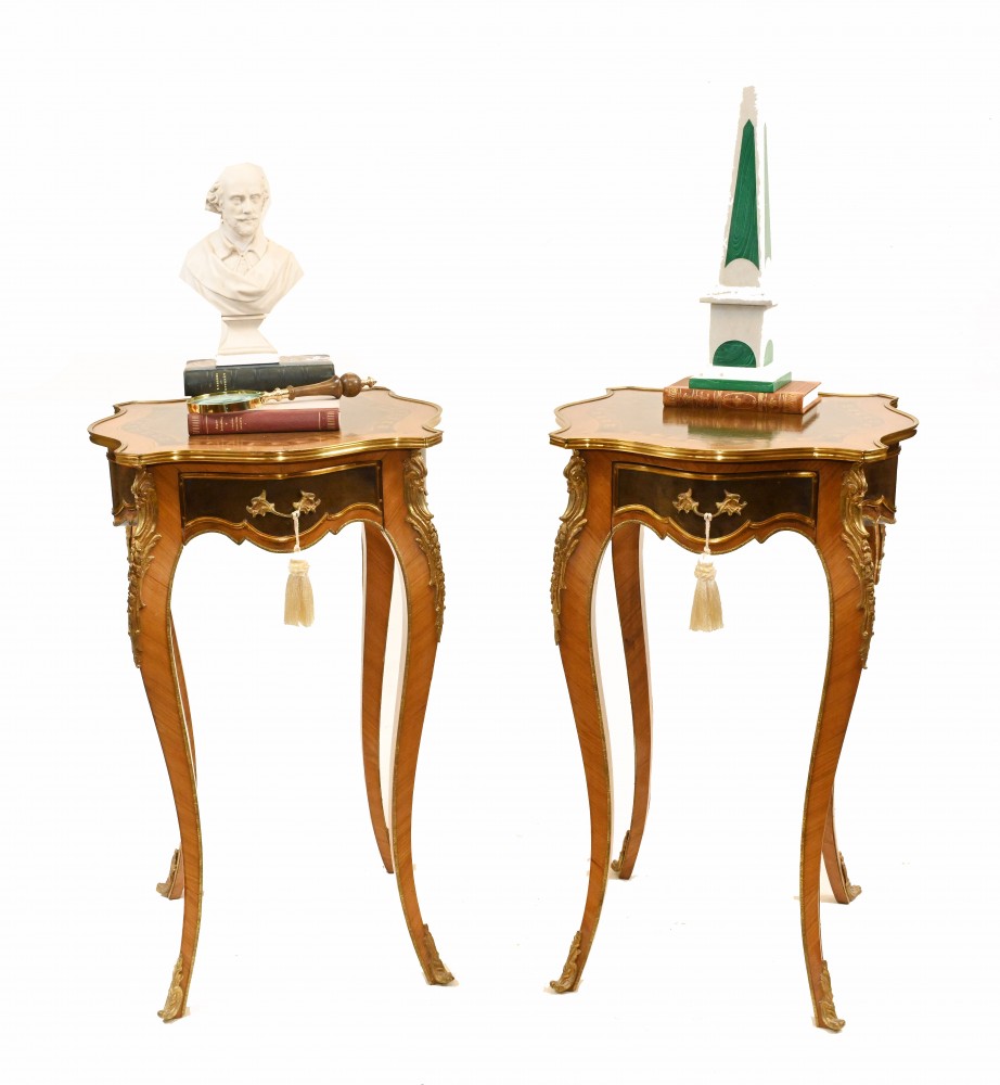 Paire Tables d'Appoint Empire Pieds Cabriole Fin Français