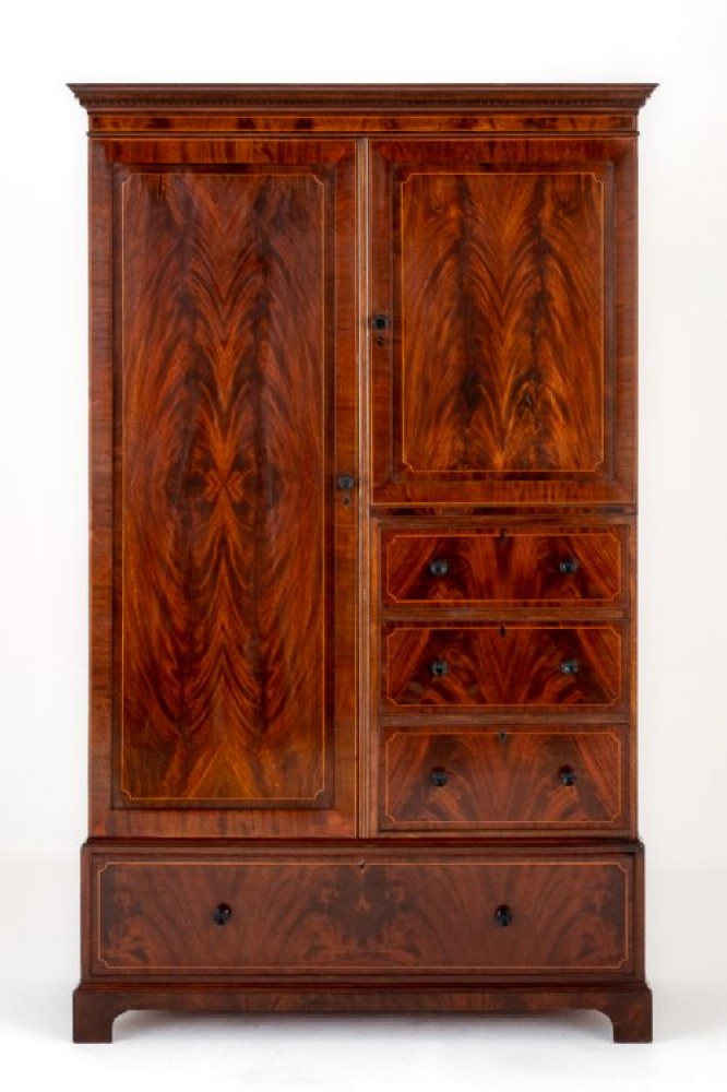 Armoire Victorienne Acajou Compactum Maple and Co