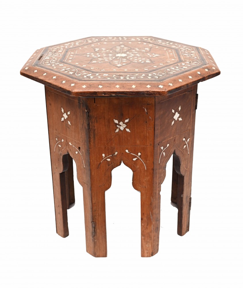 Table d'Appoint Arabe Incrustation Damas