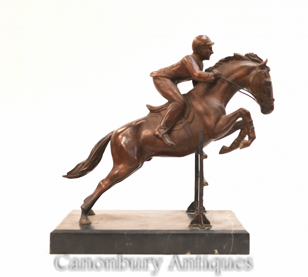 Statue de jockey de cheval de course d'obstacles en bronze anglais - Cavalier d'obstacles