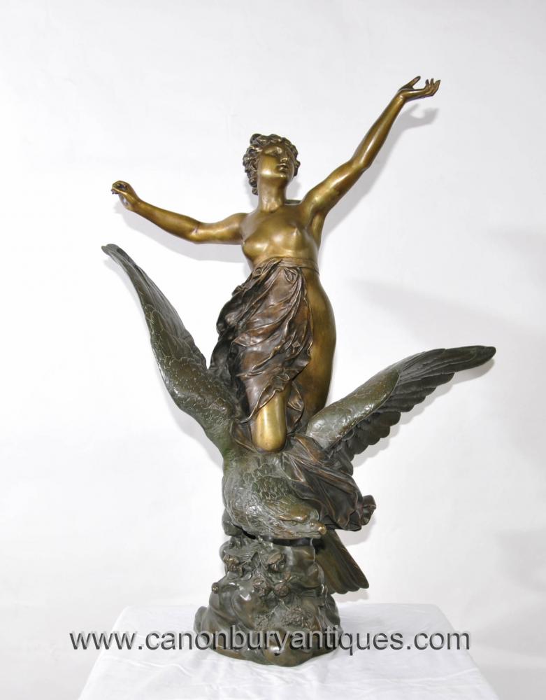 Figurine Féminine Hebe Aigle En Bronze Italien Antique Des Années 1890 Signée