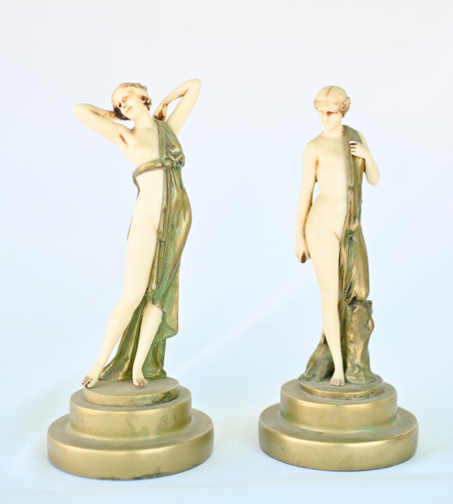 Paire Figurines Déco Aphrodite Métal Ivorine d'après Preis 